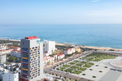 Wink Hotel Tuy Hoa Beach - 24hrs stay & Rooftop Pool Bar (⭐⭐⭐⭐)