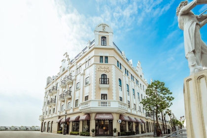 Hạ Long Essence Boutique Hotel - Palette Collect's Boutique